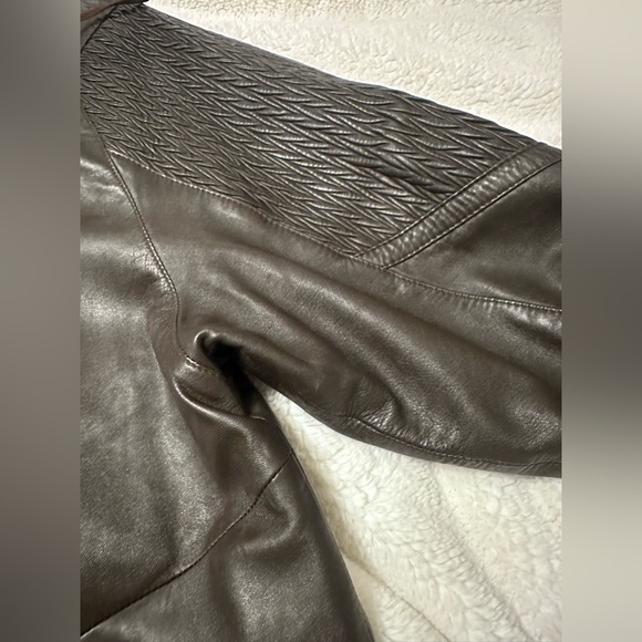 Y Alexander Vintage Brown Hooded Leather Trench Coat - Picture 13 of 14